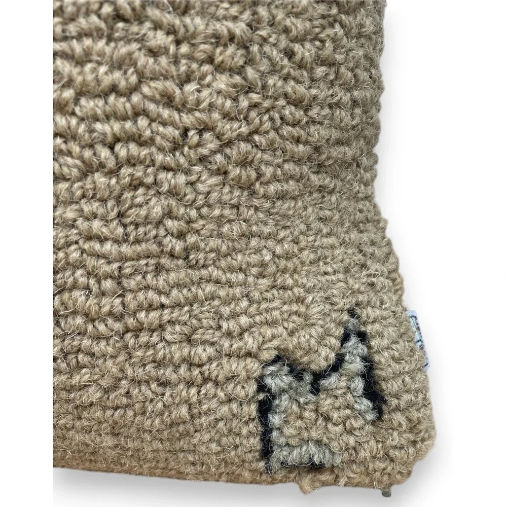 Chandler 4 Corners Laura Megroz Tricky Dog with Ball Hooked Wool Pillow 18x18 - Picture 2 of 9